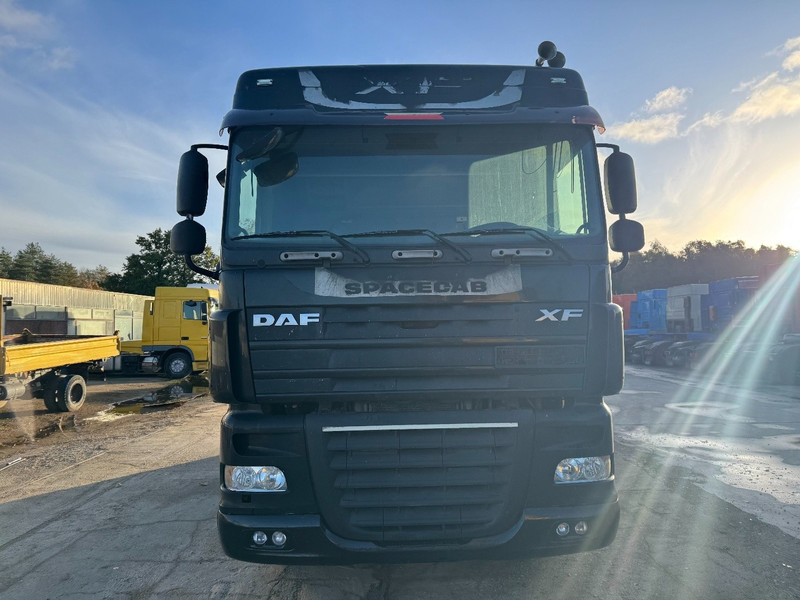 DAF 105 XF 460 Space Cab (MANUAL GEARBOX / BOITE MANUELLE) - Tractor unit: picture 2 DAF 105 XF 460 Space Cab (MANUAL GEARBOX / BOITE MANUELLE) - Tractor unit: picture 2