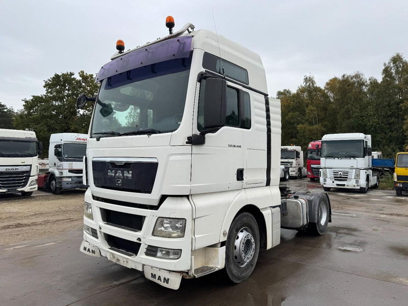 MAN TGX 18.440 (MANUAL GEARBOX / BOITE MANUELLE / PTO / HYDRAULIQUE POUR BENNE) - Tractor unit: picture 1 MAN TGX 18.440 (MANUAL GEARBOX / BOITE MANUELLE / PTO / HYDRAULIQUE POUR BENNE) - Tractor unit: picture 1