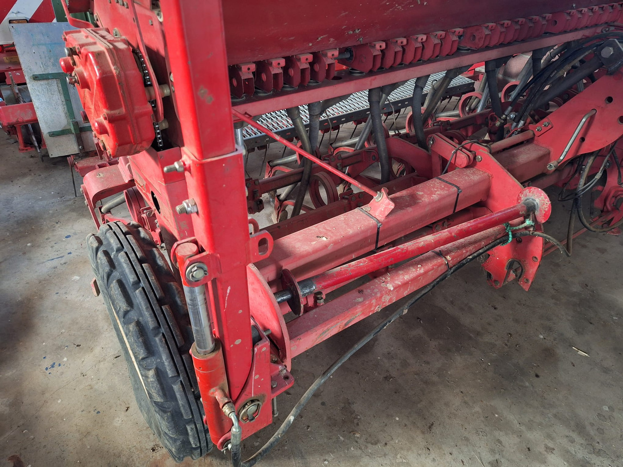 GASPARDO SEMINATRICE S300 - Seed drill: picture 3 GASPARDO SEMINATRICE S300 - Seed drill: picture 3