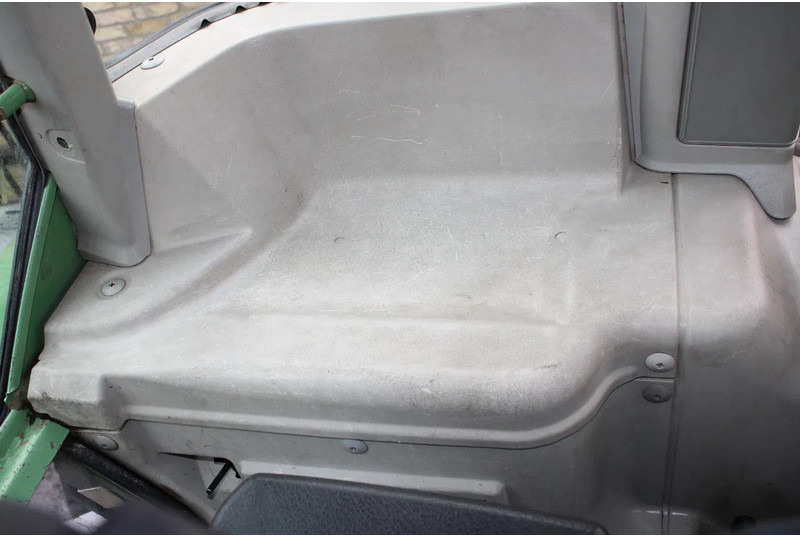 Farm tractor Fendt FAVORIT 716 VARIO Favorit 716 vario: picture 16 Farm tractor Fendt FAVORIT 716 VARIO Favorit 716 vario: picture 16