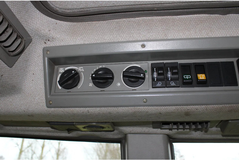 Farm tractor Fendt FAVORIT 716 VARIO Favorit 716 vario: picture 15 Farm tractor Fendt FAVORIT 716 VARIO Favorit 716 vario: picture 15