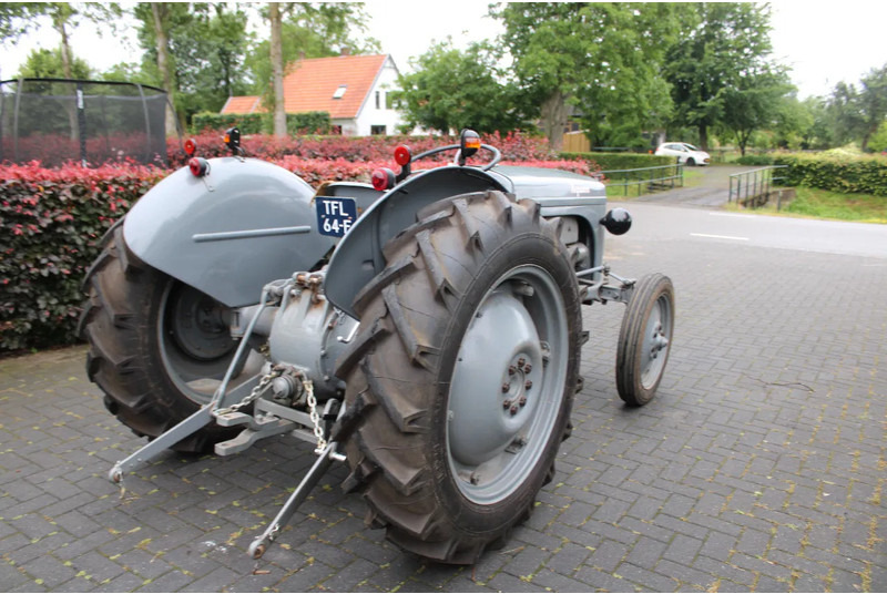 Ferguson TED - Farm tractor: picture 3 Ferguson TED - Farm tractor: picture 3
