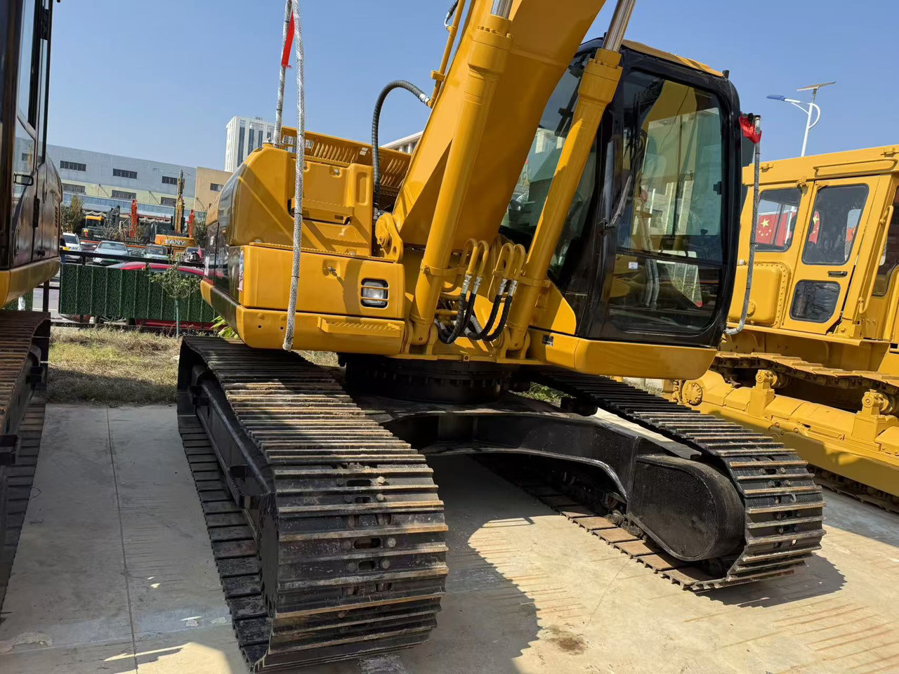 CATERPILLAR 320c - Crawler excavator: picture 2 CATERPILLAR 320c - Crawler excavator: picture 2