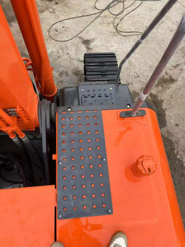 Crawler excavator HITACHI 350-5g [ Copy ] [ Copy ] [ Copy ]: picture 11