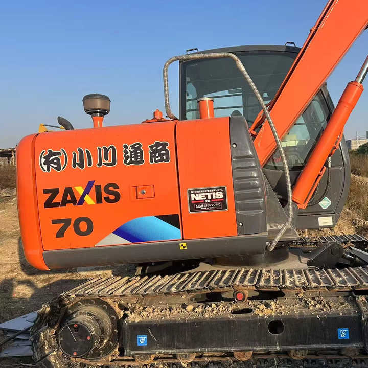 Used HITACHI ZX70 Model Mini Excavator Second Hand Machine Popular Brand Japan Hitachi Hydraulic Machinery - Excavator: picture 1 Used HITACHI ZX70 Model Mini Excavator Second Hand Machine Popular Brand Japan Hitachi Hydraulic Machinery - Excavator: picture 1
