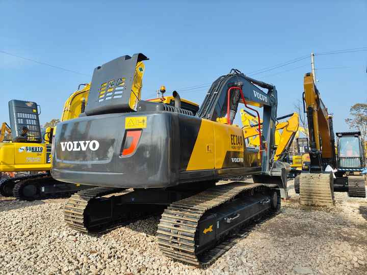 Excavator Used VOLVO EC240 Excavator for Sale with Good Performance and Low Price Powerful Construction Machinery for Sale: picture 6