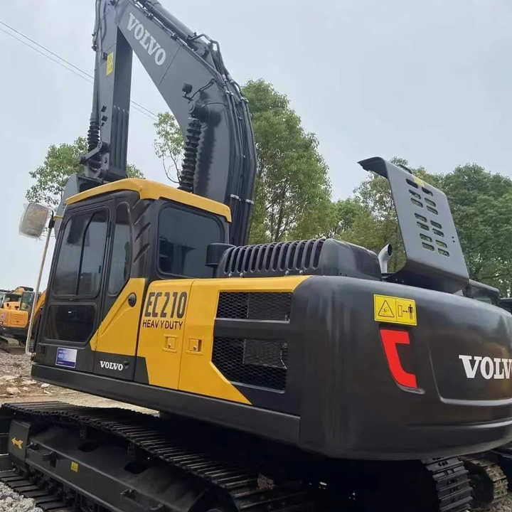 Used Volvo Brand Original Ec210 Model Excavator with Good Working Condition for Sale - Crawler excavator: picture 1 Used Volvo Brand Original Ec210 Model Excavator with Good Working Condition for Sale - Crawler excavator: picture 1