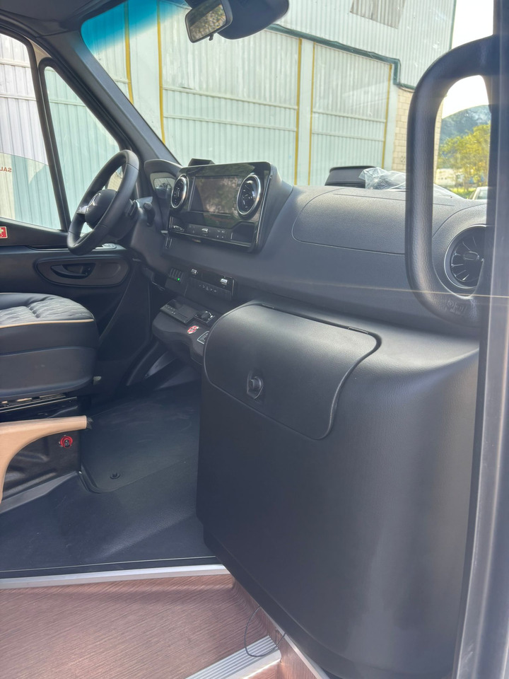 New Minibus, Passenger van MERCEDES-BENZ SPRINTER 519: picture 7 New Minibus, Passenger van MERCEDES-BENZ SPRINTER 519: picture 7