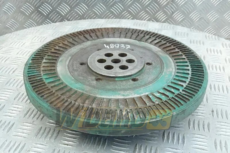 Deutz/Volvo TCD7.8/D8H 04907771 - Engine and parts for Construction machinery: picture 1 Deutz/Volvo TCD7.8/D8H 04907771 - Engine and parts for Construction machinery: picture 1