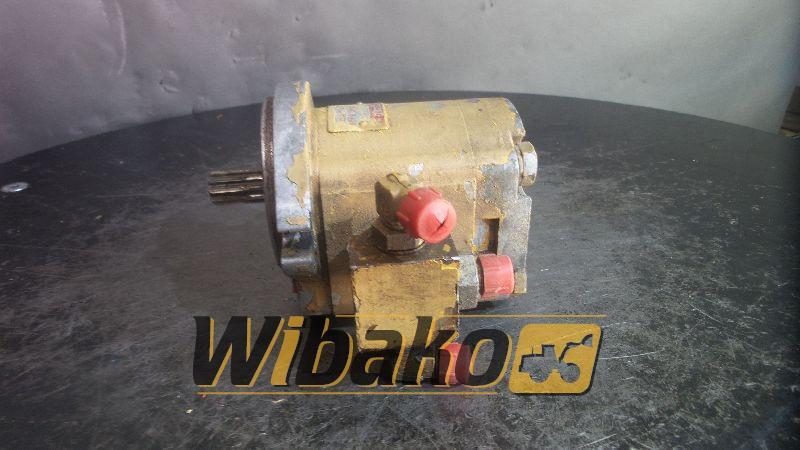 Gear pump Zexel 36125 3070024210 - Hydraulic pump for Construction machinery: picture 1 Gear pump Zexel 36125 3070024210 - Hydraulic pump for Construction machinery: picture 1