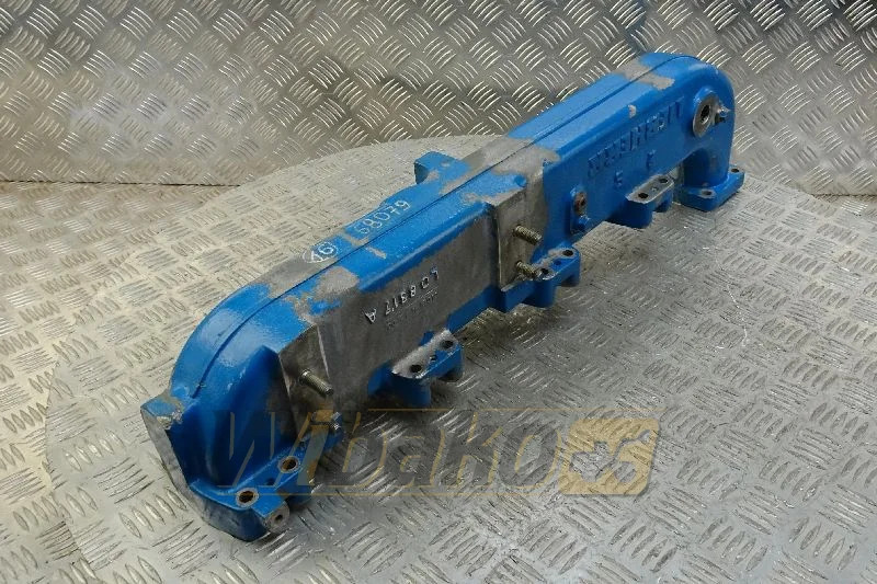 Liebherr 9881252 - Intake manifold for Construction machinery: picture 1 Liebherr 9881252 - Intake manifold for Construction machinery: picture 1