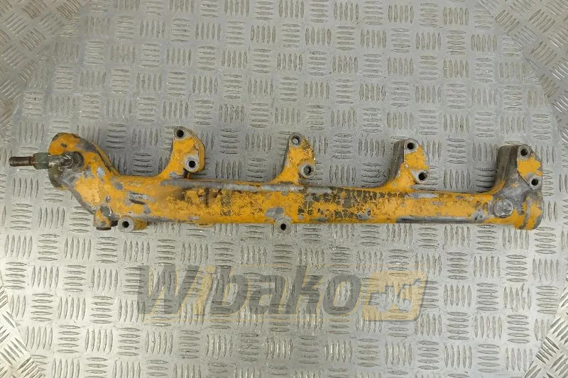 Liebherr L03840 - Intake manifold for Construction machinery: picture 1 Liebherr L03840 - Intake manifold for Construction machinery: picture 1
