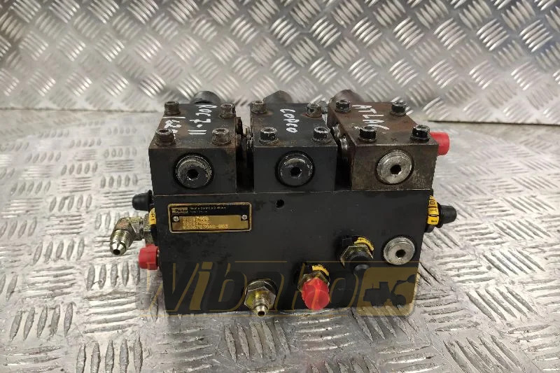 Parker 91217408 0306783048-003 - Hydraulic valve for Construction machinery: picture 1 Parker 91217408 0306783048-003 - Hydraulic valve for Construction machinery: picture 1