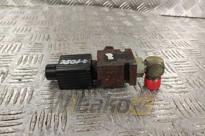 Parker DS101NRMD012LP-8T - Hydraulic valve for Construction machinery: picture 1 Parker DS101NRMD012LP-8T - Hydraulic valve for Construction machinery: picture 1