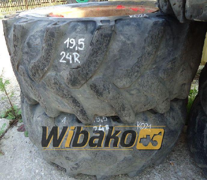 Wheel 19.5/24 10/28/25 - Wheels and tires for Construction machinery: picture 1 Wheel 19.5/24 10/28/25 - Wheels and tires for Construction machinery: picture 1