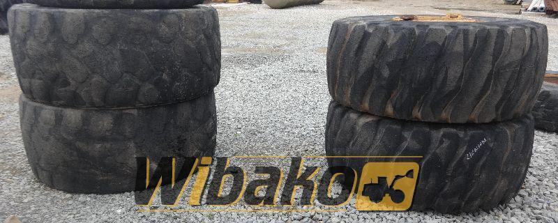 Wheel 26.5/25 19/45/17 - Wheels and tires for Construction machinery: picture 1 Wheel 26.5/25 19/45/17 - Wheels and tires for Construction machinery: picture 1