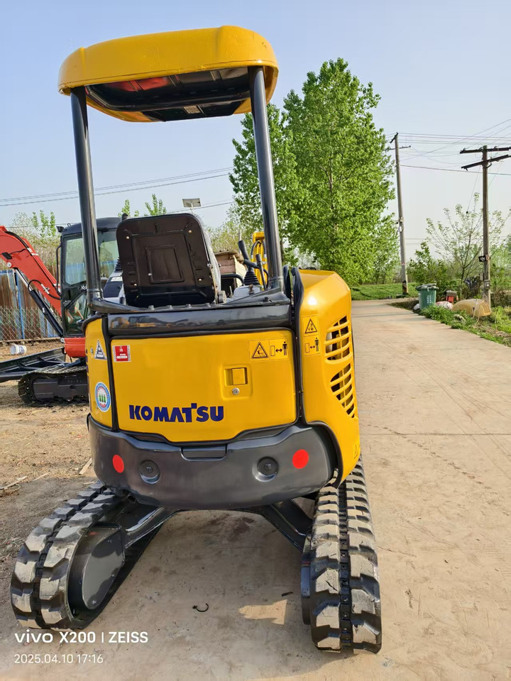 Mini excavator KOMATSU 20MR: picture 13