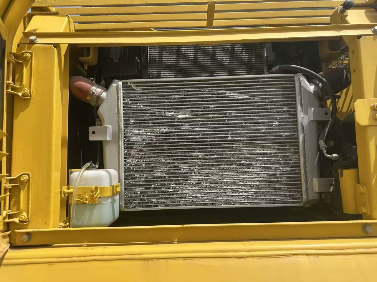 Crawler excavator KOMATSU 350: picture 15