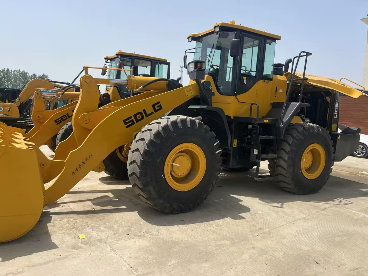SDLG 958F - Crawler excavator: picture 4 SDLG 958F - Crawler excavator: picture 4