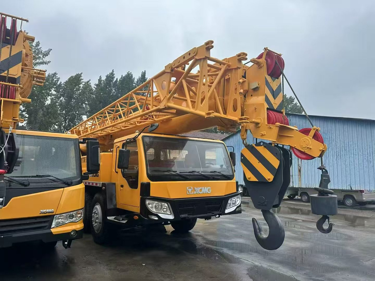 XCMG 70-TON - Mobile crane: picture 2 XCMG 70-TON - Mobile crane: picture 2