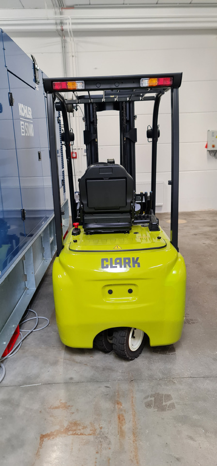 CLARK GTX 20 S - Electric forklift: picture 4 CLARK GTX 20 S - Electric forklift: picture 4