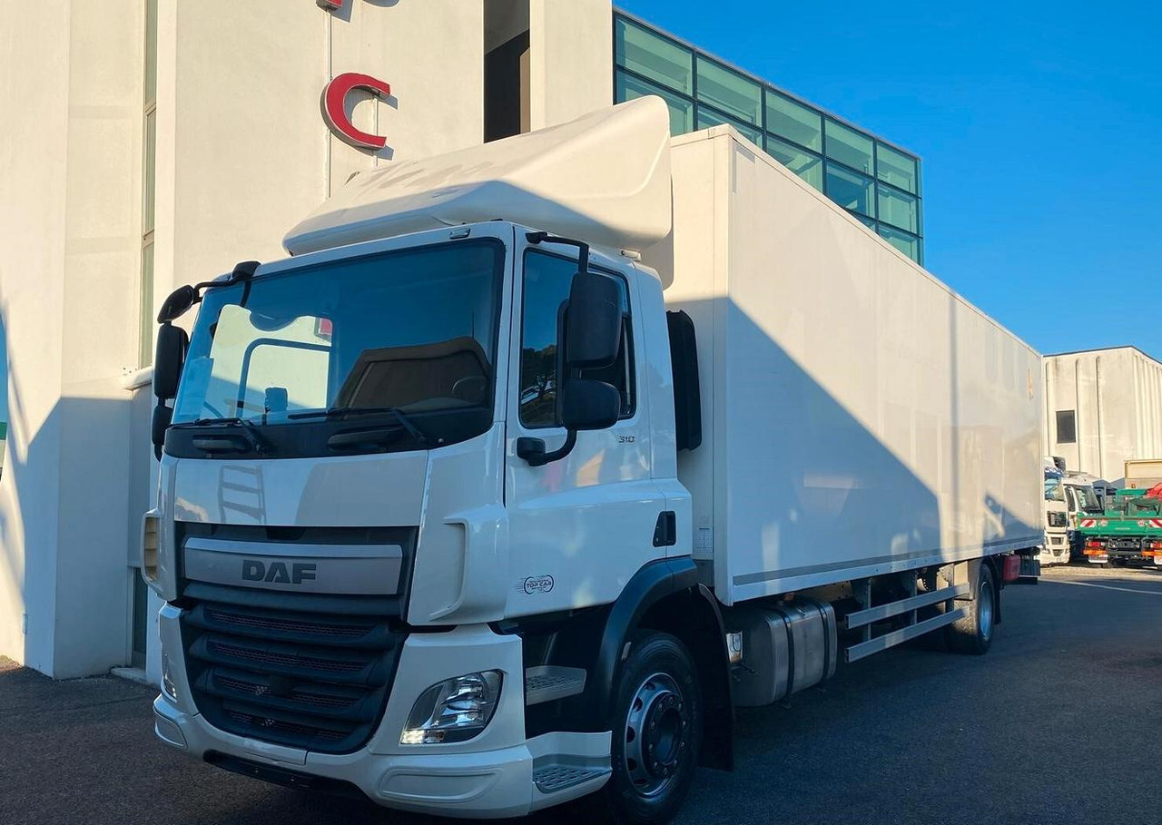 DAF 310 FA CASSONE E SPONDA EURO 6 - Box truck: picture 2 DAF 310 FA CASSONE E SPONDA EURO 6 - Box truck: picture 2