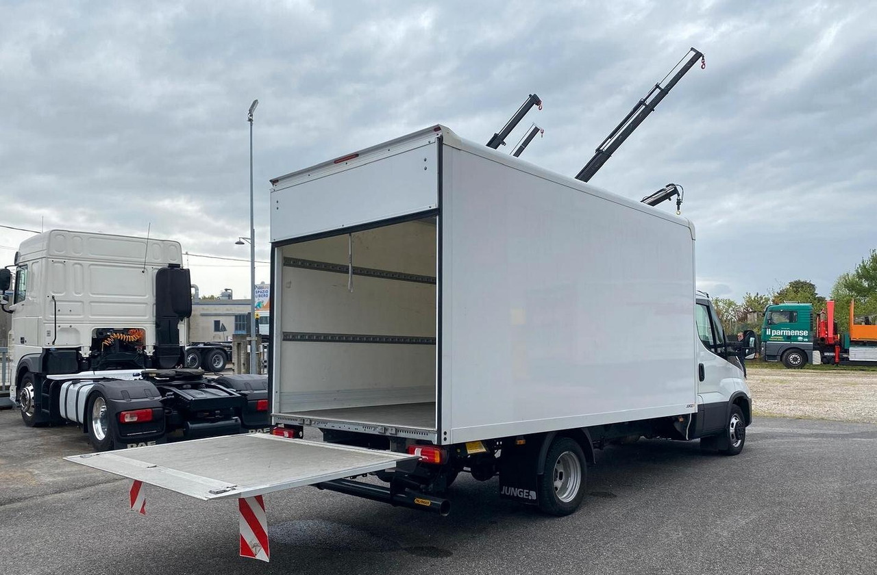 IVECO DAILY 35C16 EURO 6 FURGONE SPONDA POSTERIORE - Box van: picture 5 IVECO DAILY 35C16 EURO 6 FURGONE SPONDA POSTERIORE - Box van: picture 5