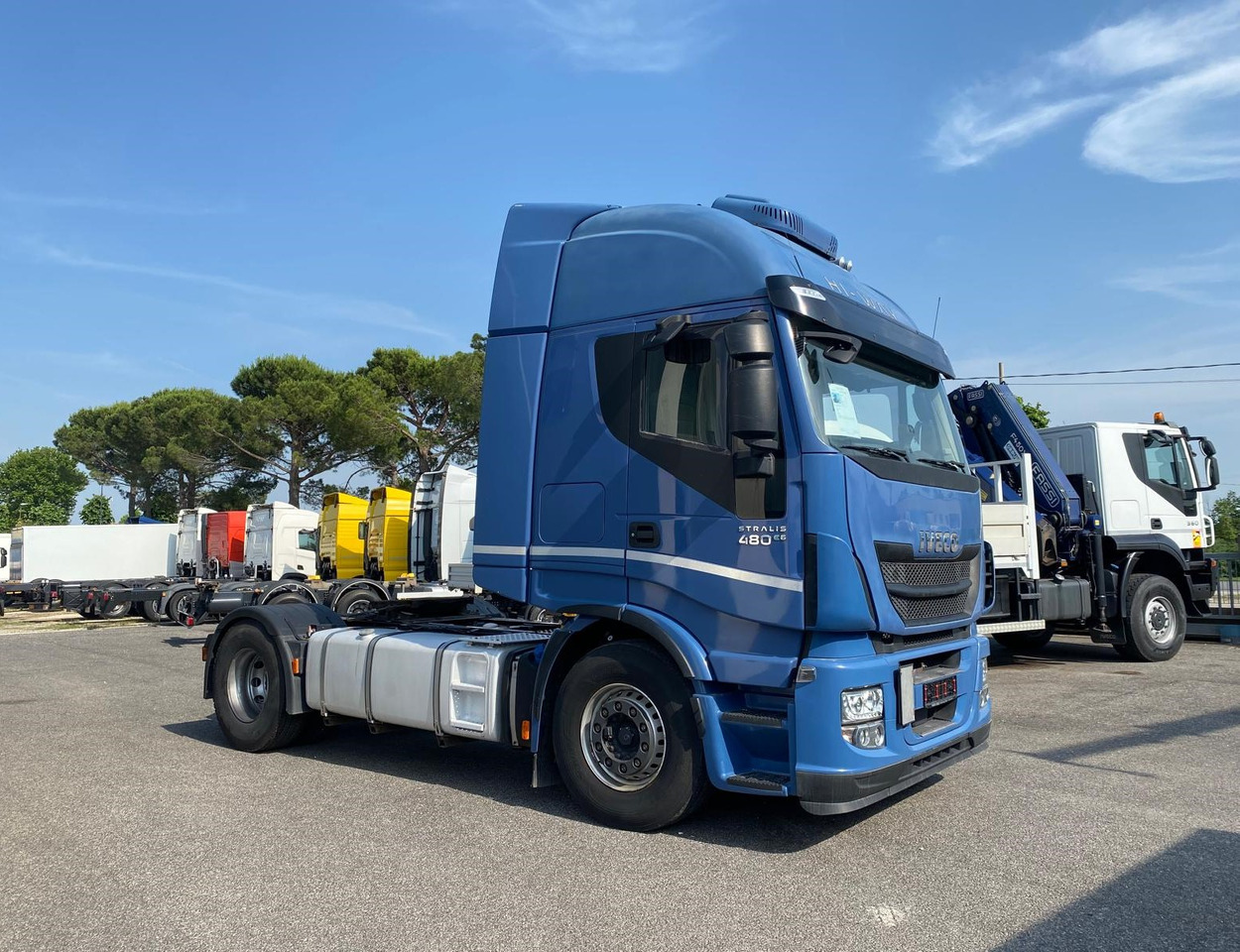 IVECO AS440T/P - Tractor unit: picture 2 IVECO AS440T/P - Tractor unit: picture 2