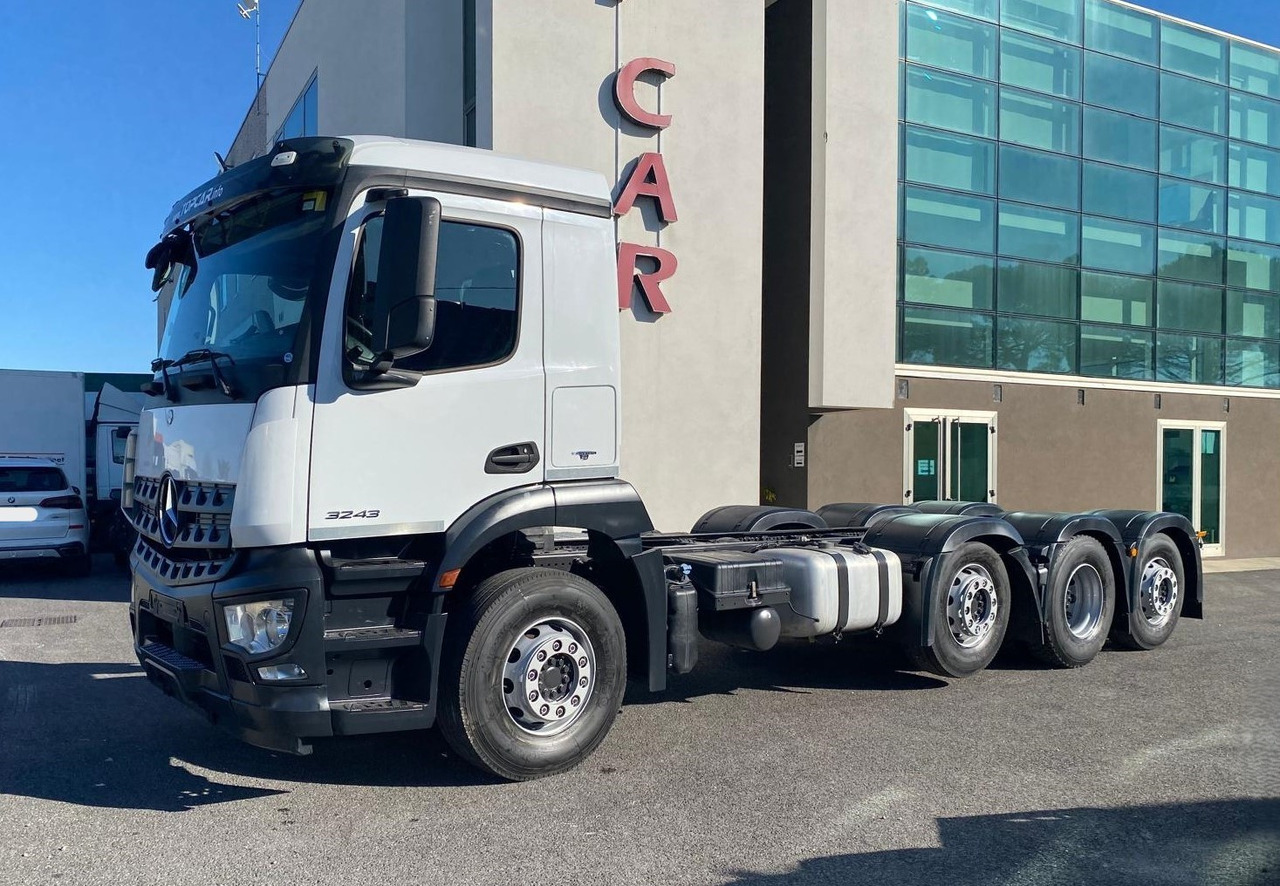 MERCEDES-BENZ AROCS 32.43 - Truck: picture 5 MERCEDES-BENZ AROCS 32.43 - Truck: picture 5
