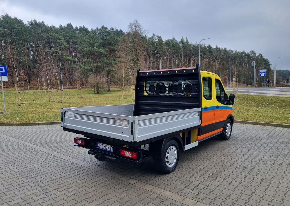 Ford Transit - Open body delivery van: picture 4 Ford Transit - Open body delivery van: picture 4