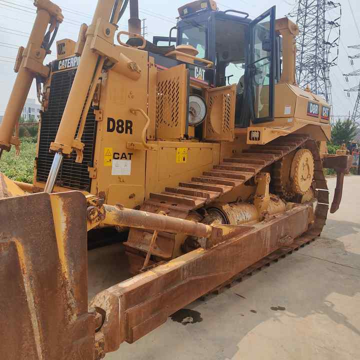 100% Original Paint Used Caterpillar D8R Bulldozer CAT D8R Crawler Dozer with Superior Performance and Power for Sale - Bulldozer: picture 3 100% Original Paint Used Caterpillar D8R Bulldozer CAT D8R Crawler Dozer with Superior Performance and Power for Sale - Bulldozer: picture 3