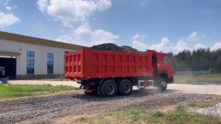 90% New HOWO 6*4 Dump Truck HOWO 10-wheel Dump Truck in Good Condition Low Price Hot Sale - Tipper: picture 5 90% New HOWO 6*4 Dump Truck HOWO 10-wheel Dump Truck in Good Condition Low Price Hot Sale - Tipper: picture 5