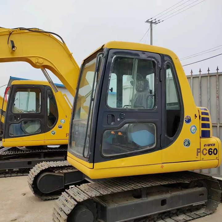Cheap Used Komatsu PC60-7 Crawler Excavator with High Efficiency Used Heavy Machinery Komatsu P60-7 Digger Cheap for Sale - Crawler excavator: picture 1 Cheap Used Komatsu PC60-7 Crawler Excavator with High Efficiency Used Heavy Machinery Komatsu P60-7 Digger Cheap for Sale - Crawler excavator: picture 1