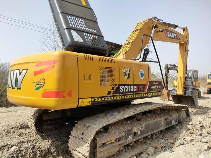 China Brand Used Sany China Brand Used Sany Sy215c Mini Excavator 6ton Crawler Earth Digger Machine for Sale - Crawler excavator: picture 3 China Brand Used Sany China Brand Used Sany Sy215c Mini Excavator 6ton Crawler Earth Digger Machine for Sale - Crawler excavator: picture 3