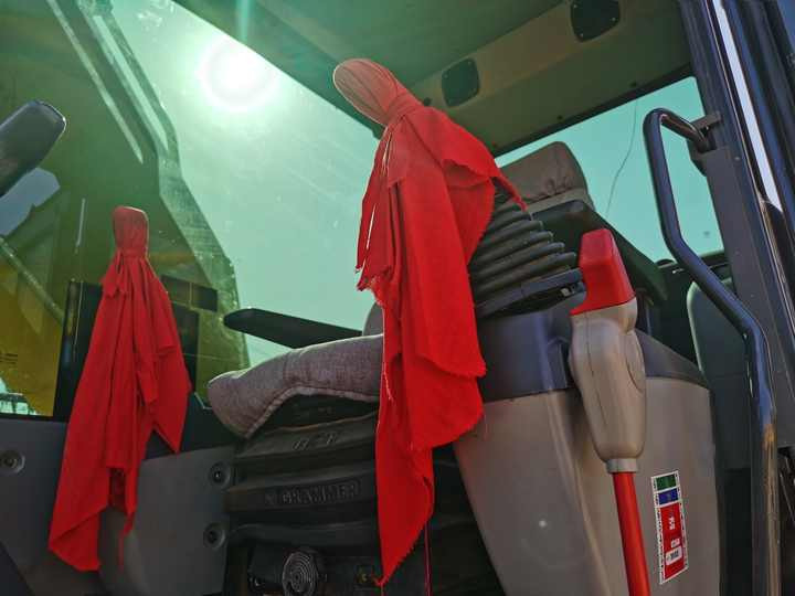 Crawler excavator Komatsu PC 200 [ Copy ]: picture 6