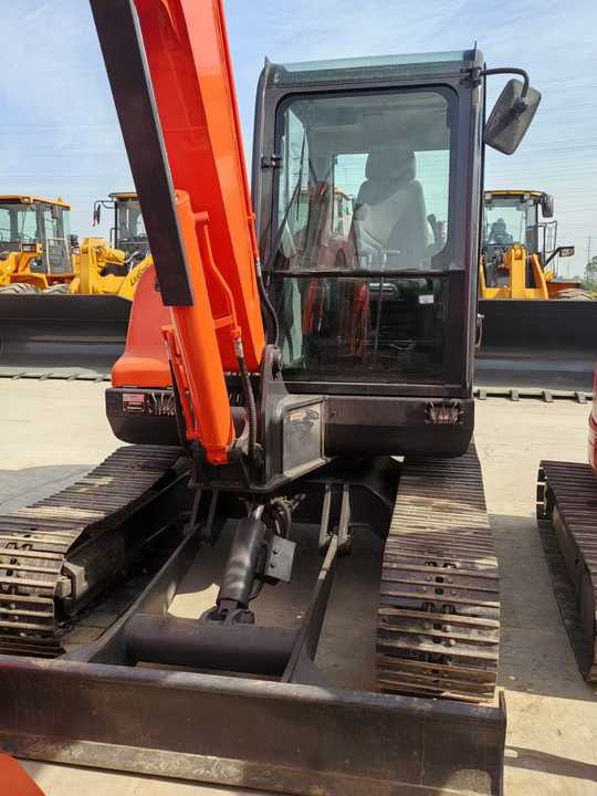 Used Doosan Mini Excavator DoOSAN DX60-9 6tons Small Excavator for Sale High Quality Doosan Dx60 70 75 Mini Excavator on Sale - Mini excavator: picture 5 Used Doosan Mini Excavator DoOSAN DX60-9 6tons Small Excavator for Sale High Quality Doosan Dx60 70 75 Mini Excavator on Sale - Mini excavator: picture 5