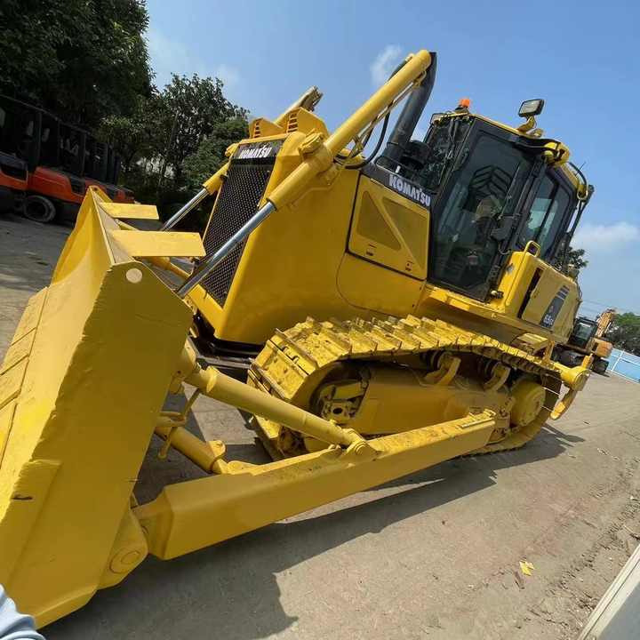 Used Heavy Construction Equipment KomatsuD65EX Bulldozer Used Machine - Bulldozer: picture 4 Used Heavy Construction Equipment KomatsuD65EX Bulldozer Used Machine - Bulldozer: picture 4