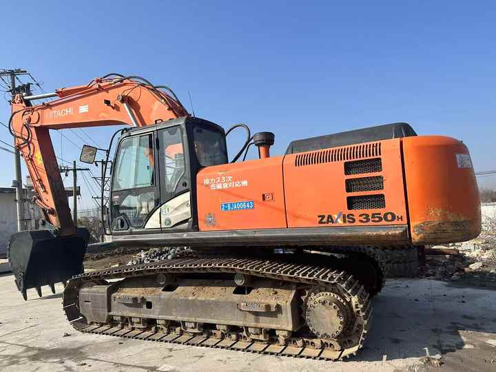 Used Hitachi Zx350H-5G New Model 35ton Excavator Second Hand Machine Popular Brand Japan HITACHI Hydraulic Machinery - Excavator: picture 2 Used Hitachi Zx350H-5G New Model 35ton Excavator Second Hand Machine Popular Brand Japan HITACHI Hydraulic Machinery - Excavator: picture 2