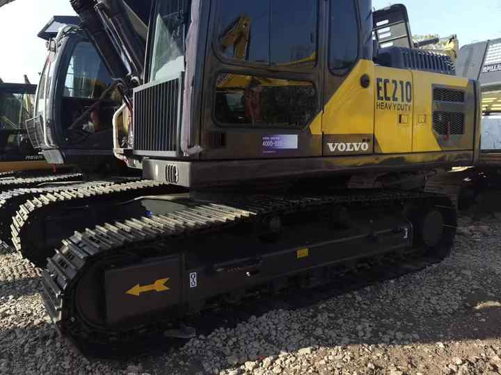 Used Korea Brand volvo Ec210 Excavator for Sale - Crawler excavator: picture 3 Used Korea Brand volvo Ec210 Excavator for Sale - Crawler excavator: picture 3