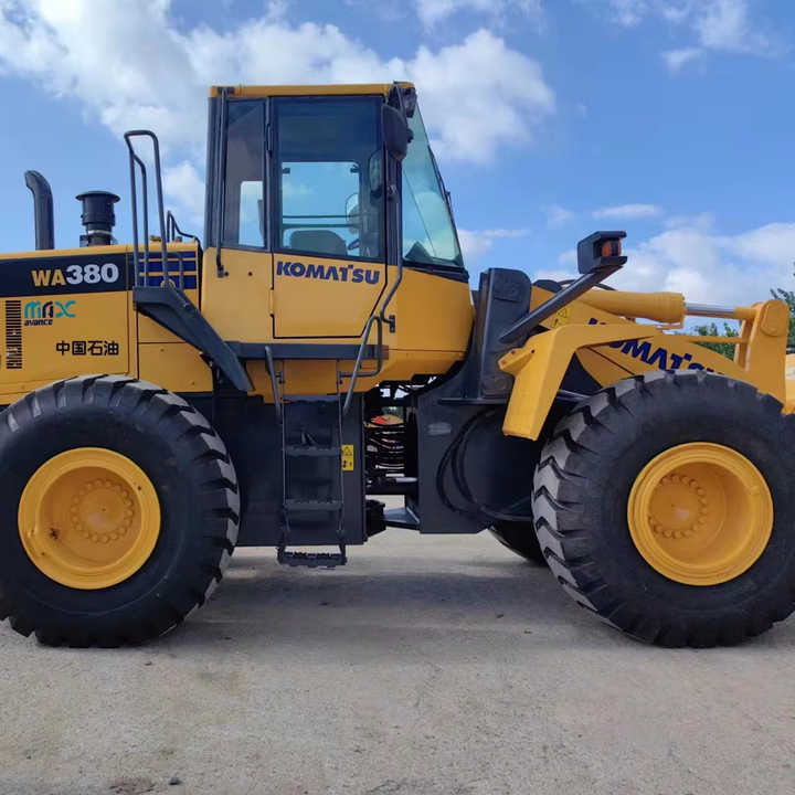 Used komatsu Wa380-6 Wheel Loader for Sale Japan Brand komatsu Wa380 -3 0380-65 470-3 Loader - Wheel loader: picture 1 Used komatsu Wa380-6 Wheel Loader for Sale Japan Brand komatsu Wa380 -3 0380-65 470-3 Loader - Wheel loader: picture 1