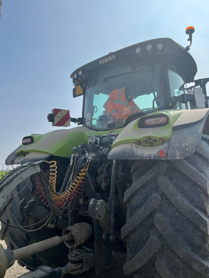 Claas Axion 830 - Farm tractor: picture 4 Claas Axion 830 - Farm tractor: picture 4