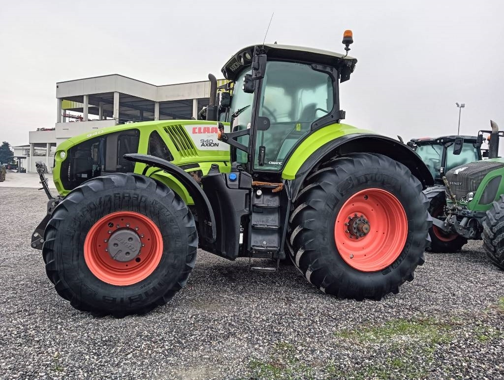Claas Axion 940 Cmatic - Farm tractor: picture 3 Claas Axion 940 Cmatic - Farm tractor: picture 3