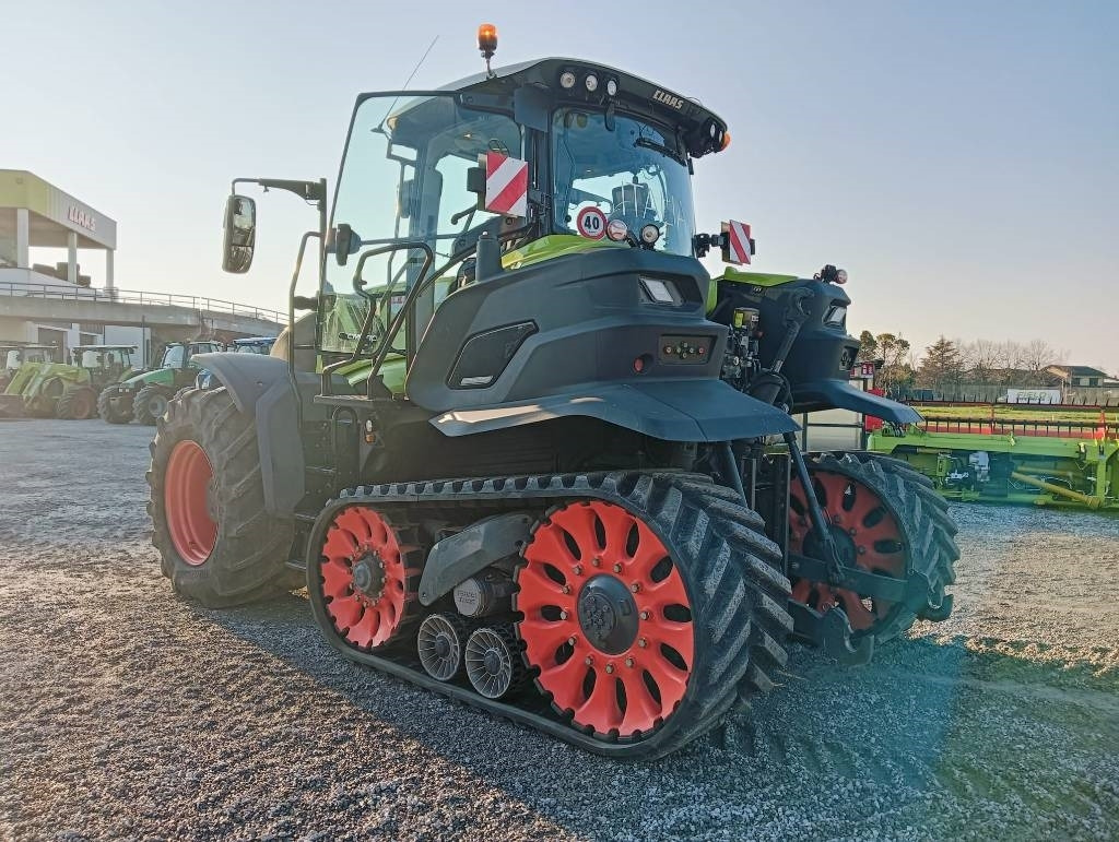 Farm tractor Claas Axion 960 Terra Trac: picture 13