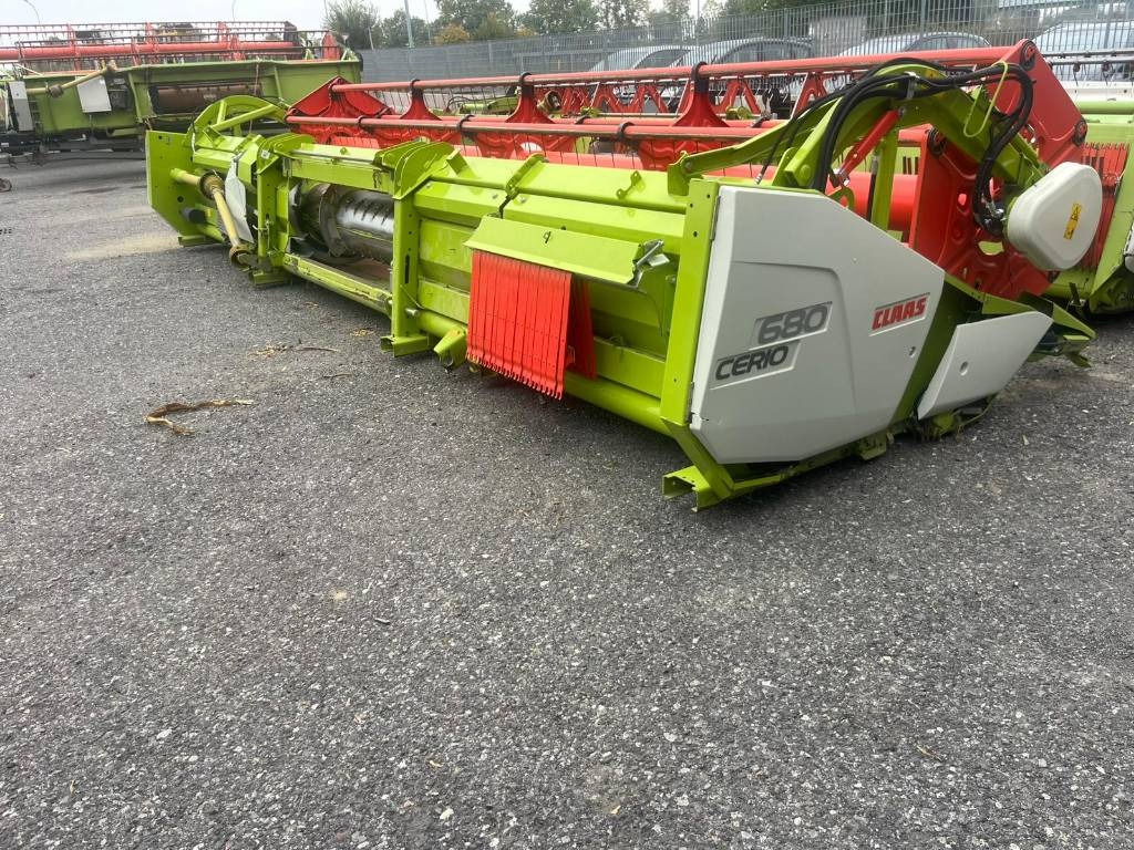 Claas CERIO 680  - Harvester attachment: picture 1 Claas CERIO 680  - Harvester attachment: picture 1