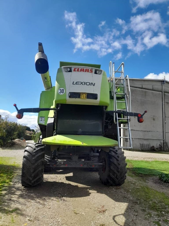 Claas LEXION 750 RISO - Combine harvester: picture 4 Claas LEXION 750 RISO - Combine harvester: picture 4