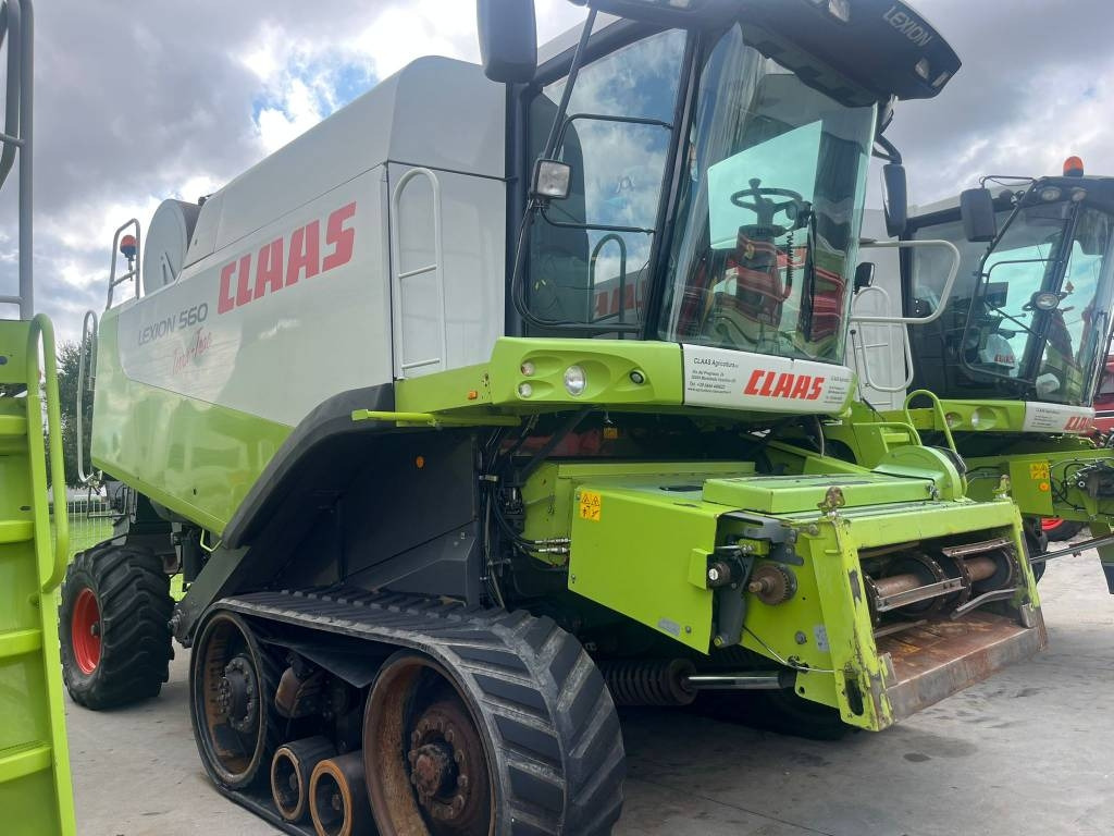 Claas Lexion 560 TT - Combine harvester: picture 1 Claas Lexion 560 TT - Combine harvester: picture 1