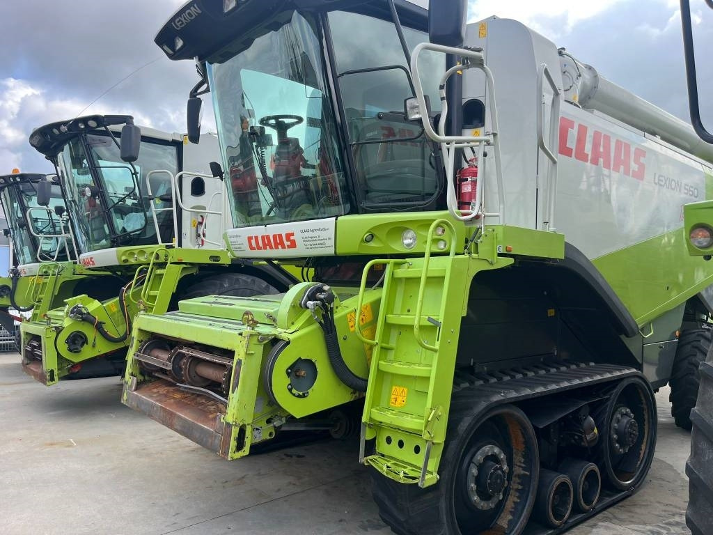 Claas Lexion 560 TT - Combine harvester: picture 5 Claas Lexion 560 TT - Combine harvester: picture 5