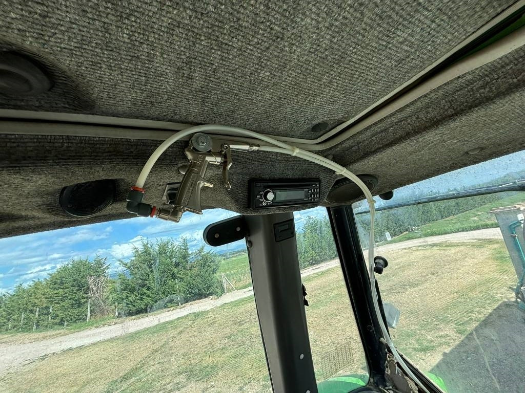 Deutz-fahr AGROTRON 175 - Farm tractor: picture 4 Deutz-fahr AGROTRON 175 - Farm tractor: picture 4