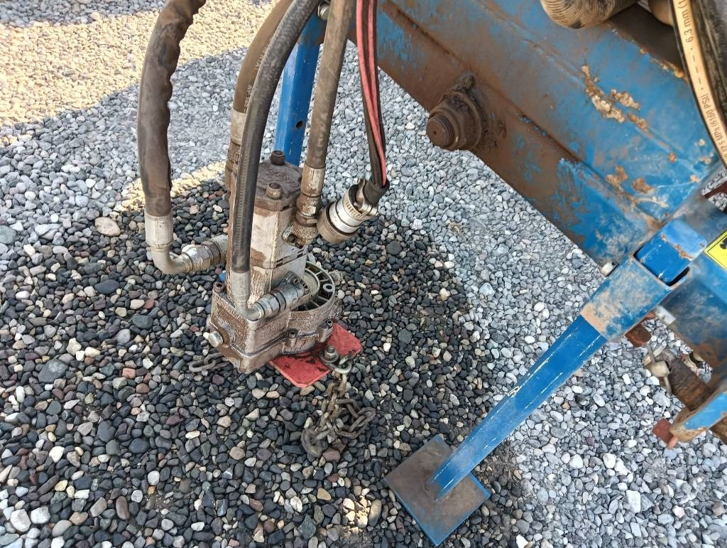 Kinze 3000 - Precision sowing machine: picture 2 Kinze 3000 - Precision sowing machine: picture 2