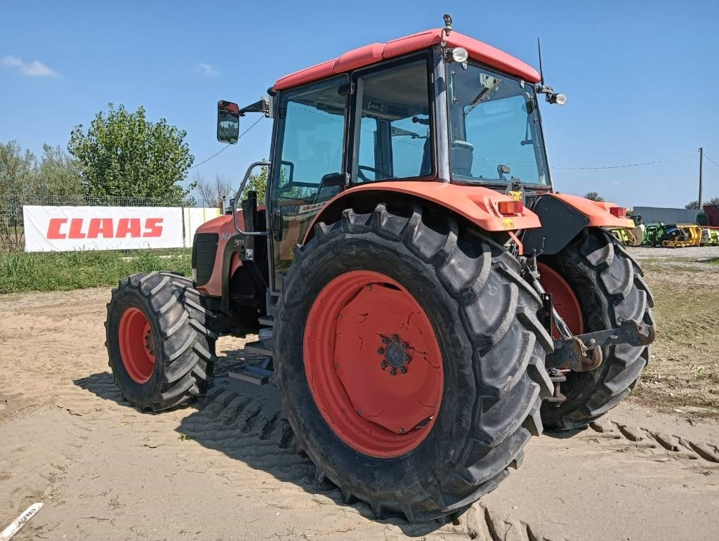 Kubota M 128 X - Farm tractor: picture 5 Kubota M 128 X - Farm tractor: picture 5